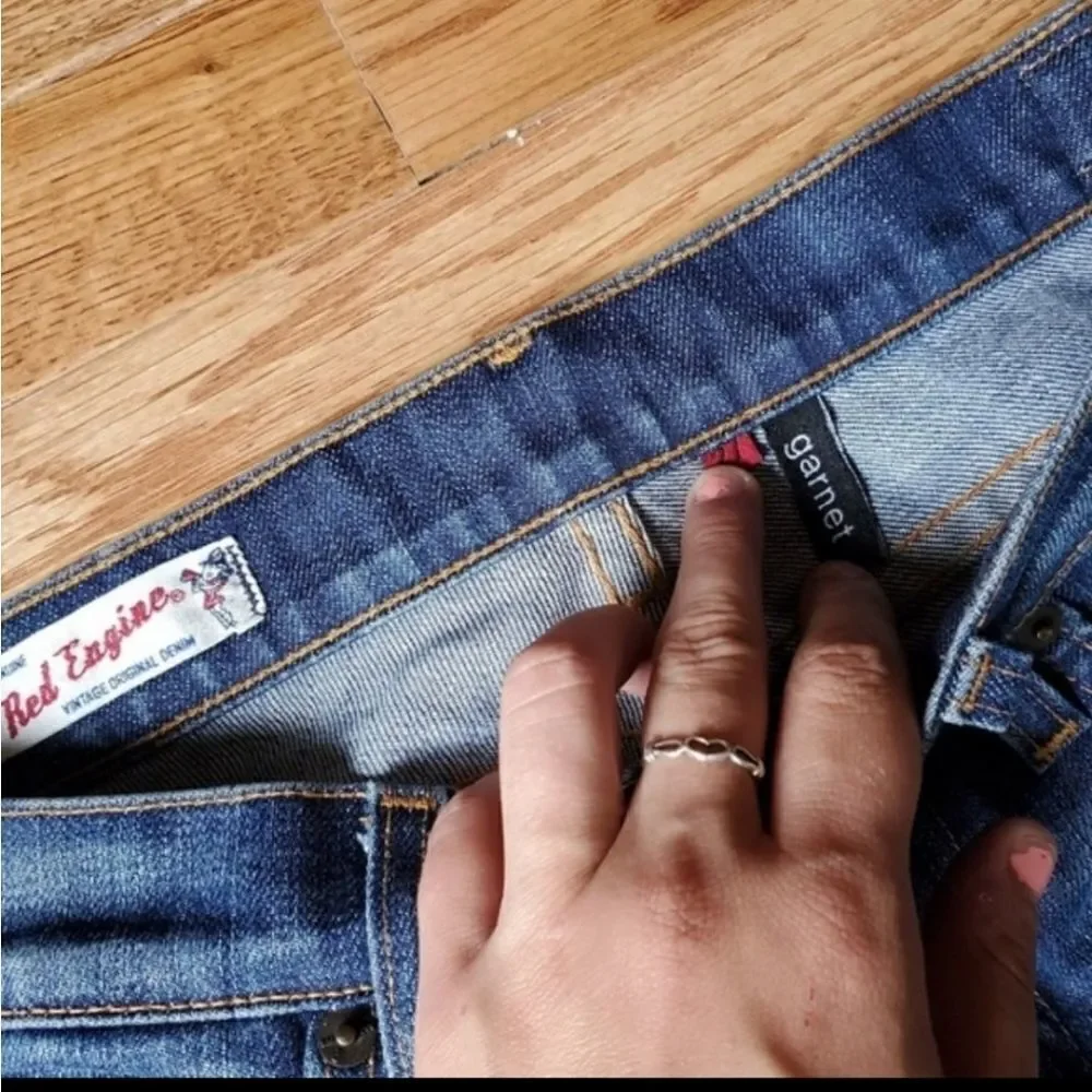 ⚘Red Engine Jeans - Picture 3 of 8